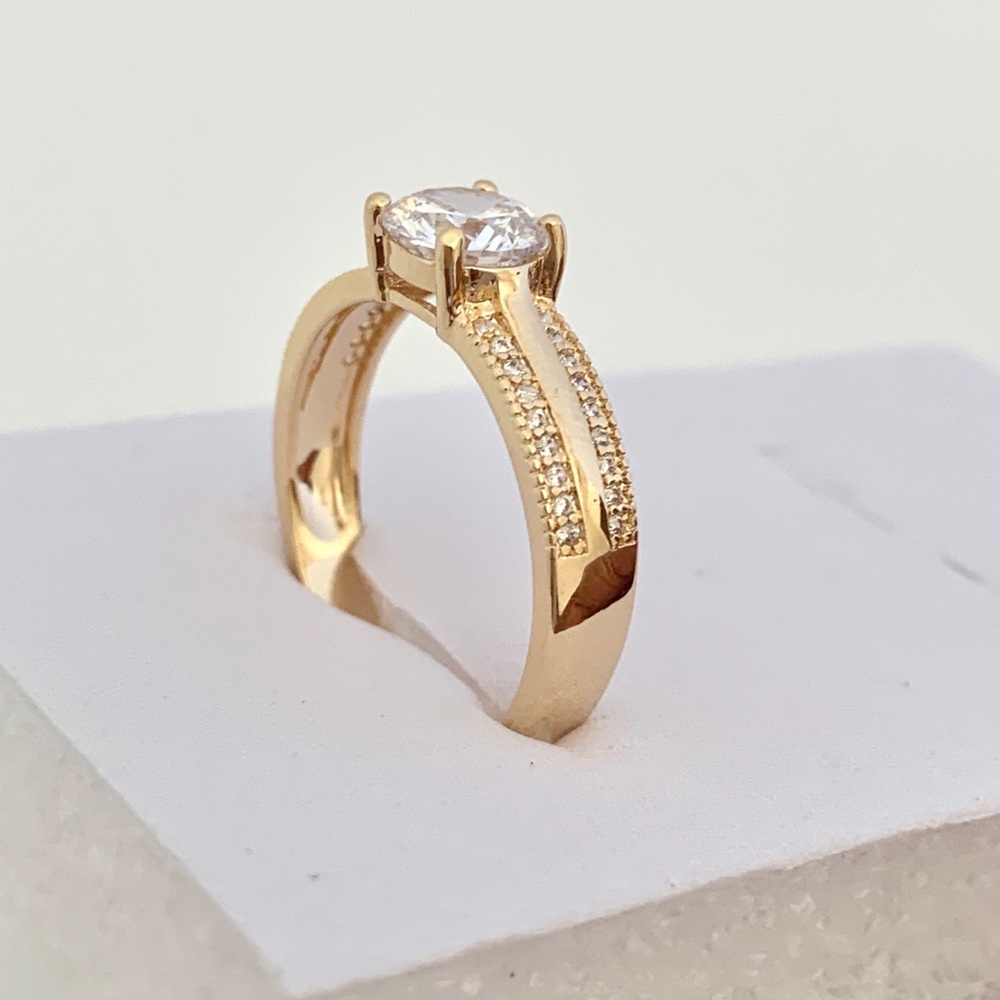 18kt Gold filled ring Size 10